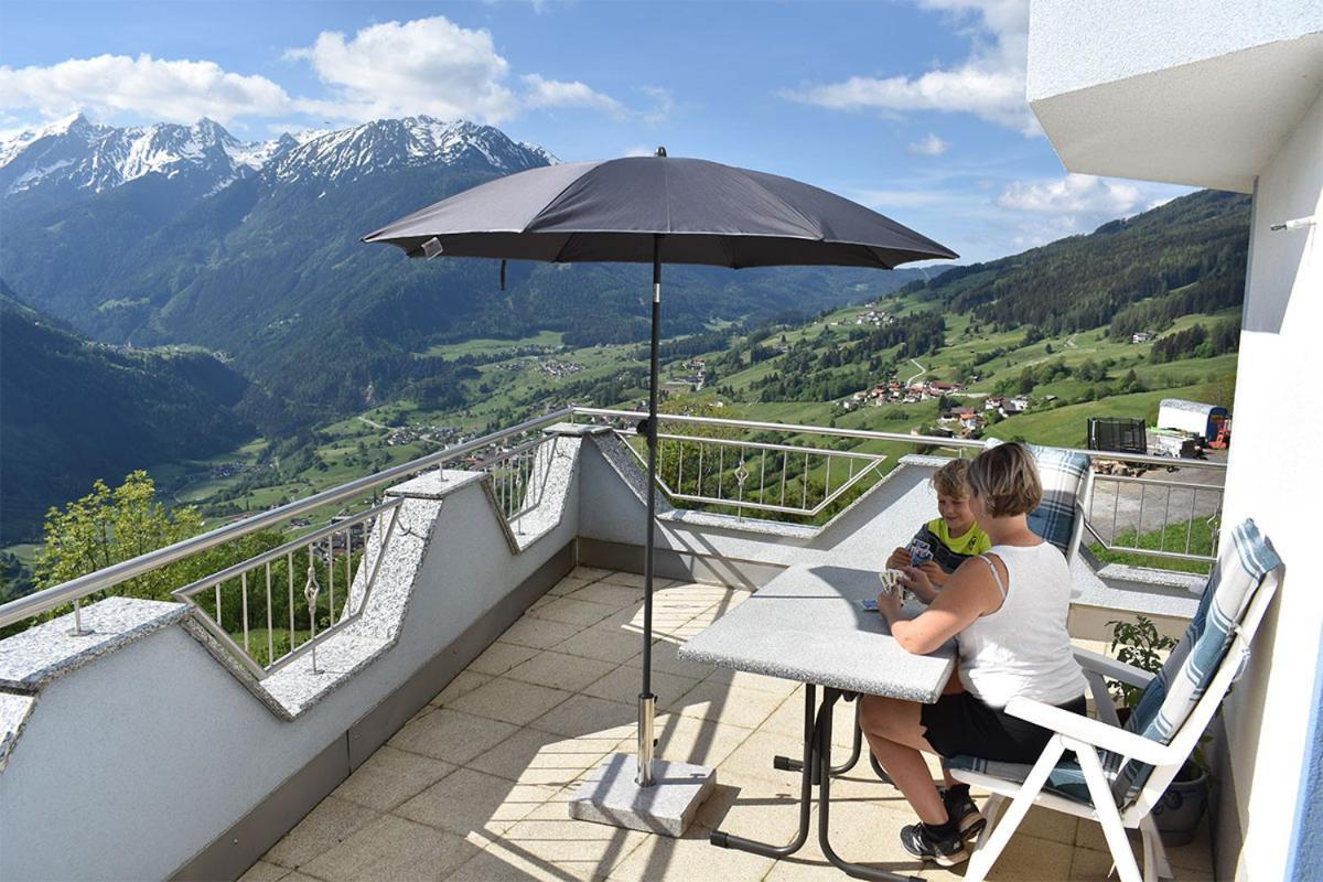 Appartement Am Berg Arzl im Pitztal Eksteriør billede